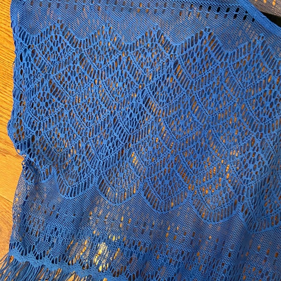 H&M lace fringe crop top - Picture 4 of 4